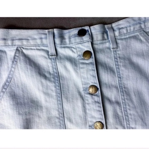 Current/Elliott Light Wash White Bleached Denim Raw Edge Naval Mini Skirt Sz 25 - Picture 3 of 6